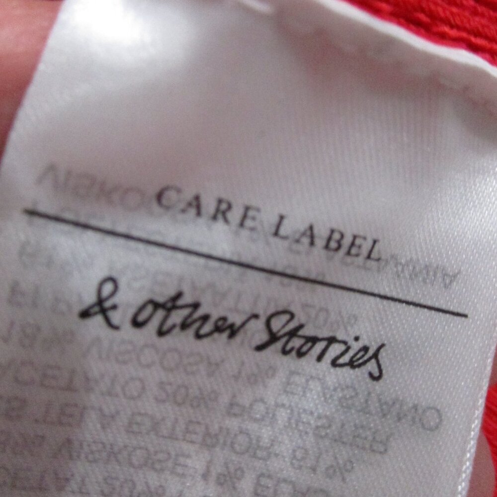 Los Angeles Atelier + & Other Stories Red Double V-Neck Tank Top - Picture 6 of 6